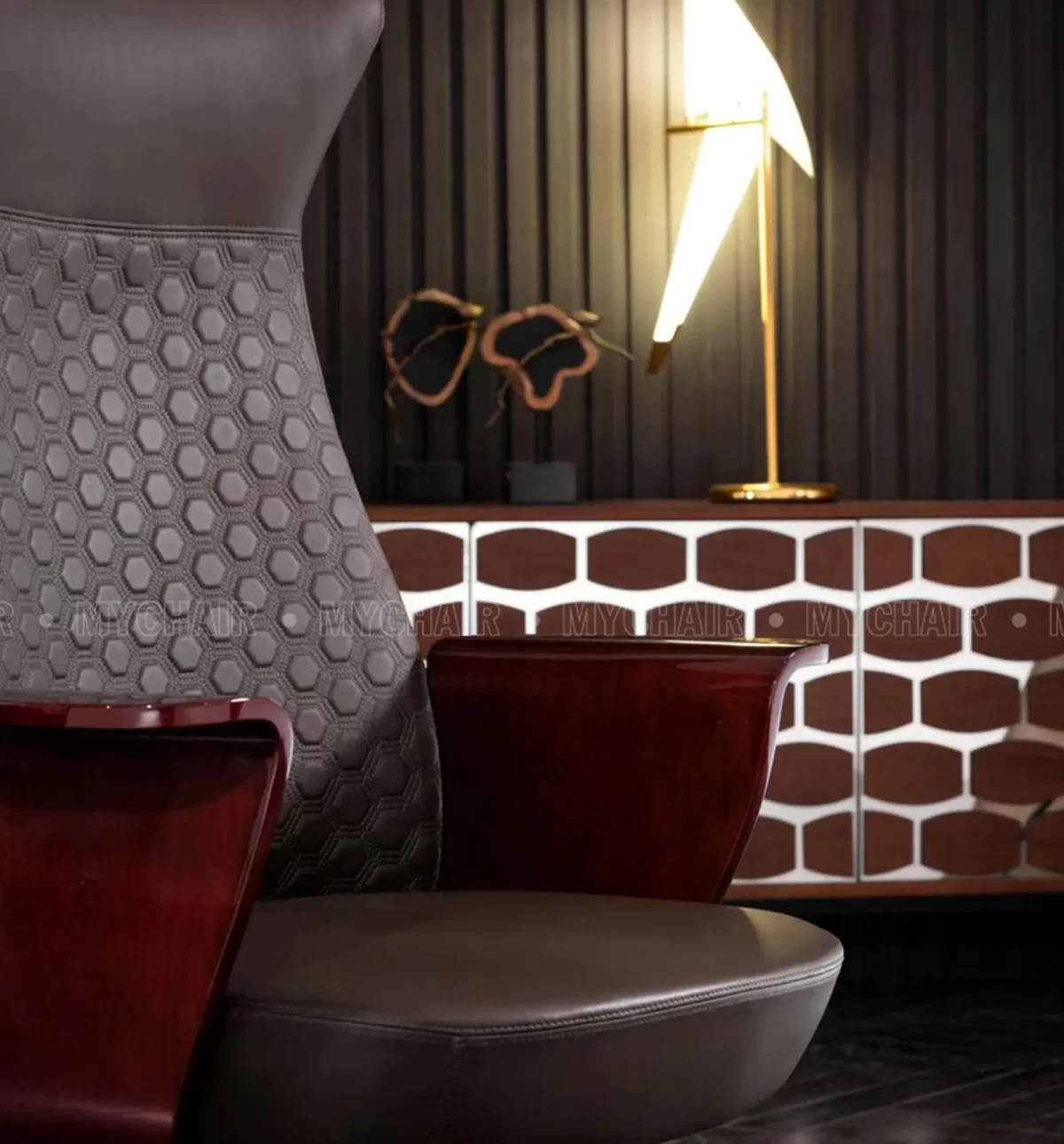 Ghế Giám Đốc Da Cao Cấp Nhập Khẩu MyChair NO89A