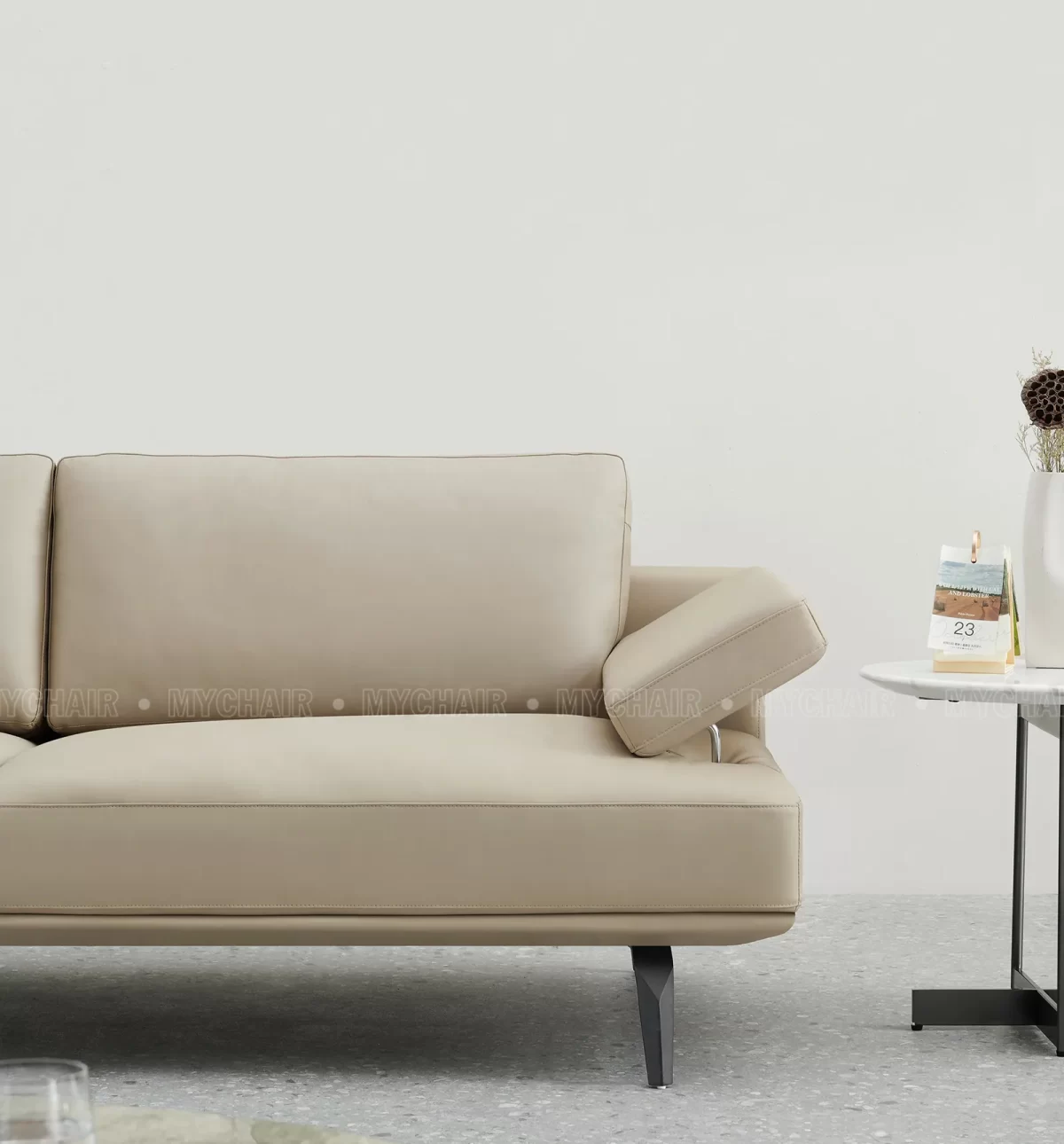 Sofa Da Cao Cấp Nhập Khẩu 3 Chỗ MyChair SF038-3