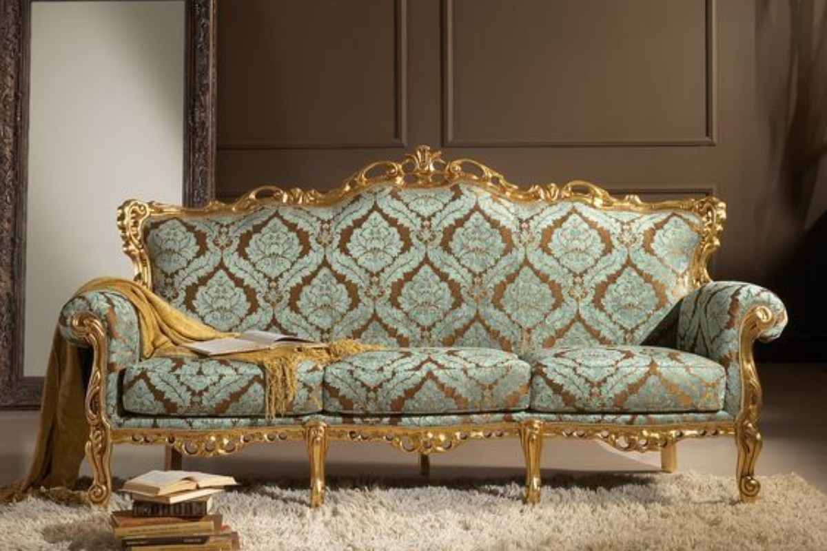 Tìm hiểu về ghế sofa hoàng gia