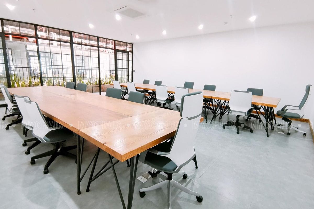 Mạnh Phát - Địa điểm mua ghế giám đốc tại Cầu Giấy