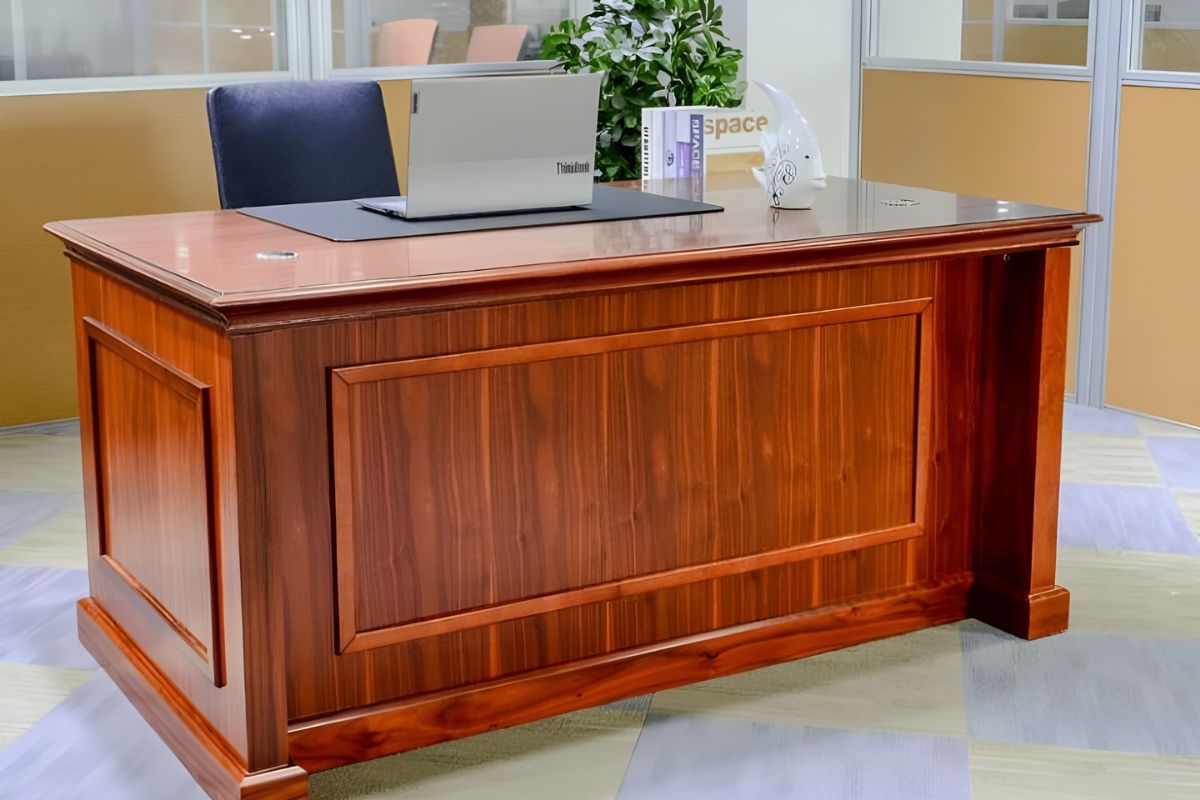Bàn giám đốc gỗ xoan đào đẹp 