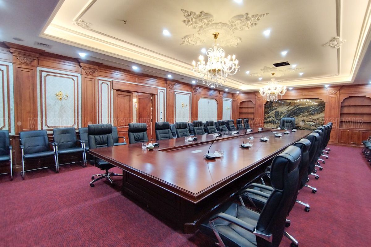 Đèn chùm LED trang trí phòng họp