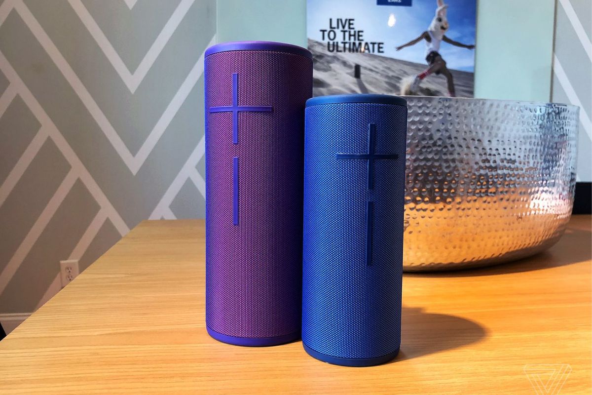 Loa phòng họp di động Ultimate Ears Megaboom 3