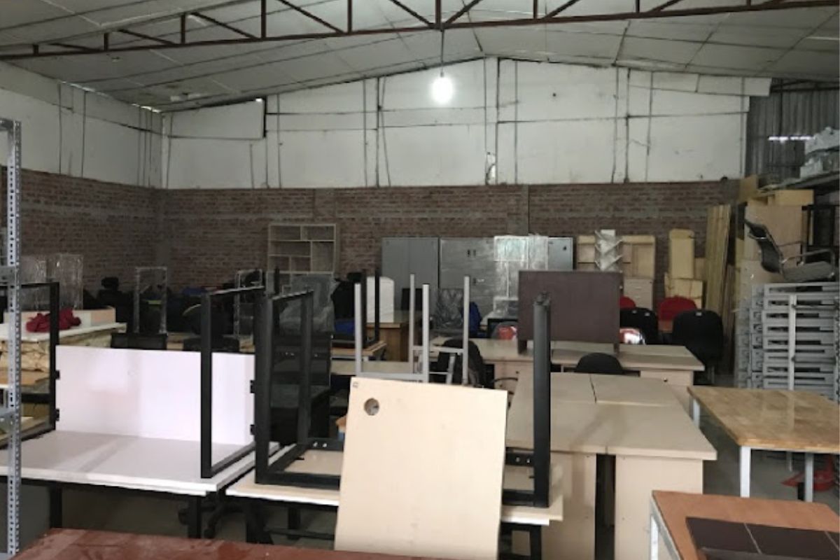 Nội thất Phúc Thịnh - Địa chỉ mua bàn giám đốc quận Cầu Giấy chất lượng