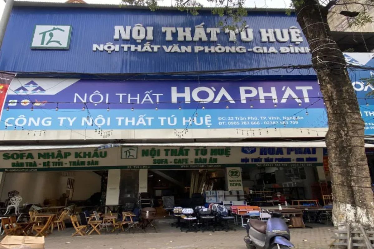 Tú Huệ - Địa chỉ mua bàn giám đốc tại TP Vinh giá rẻ