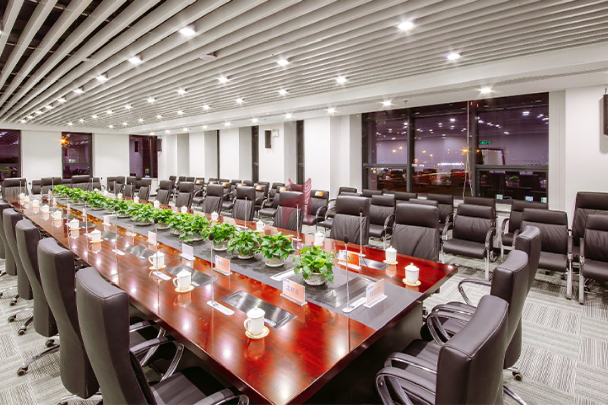 Tại sao cần cây trang trí phòng họp