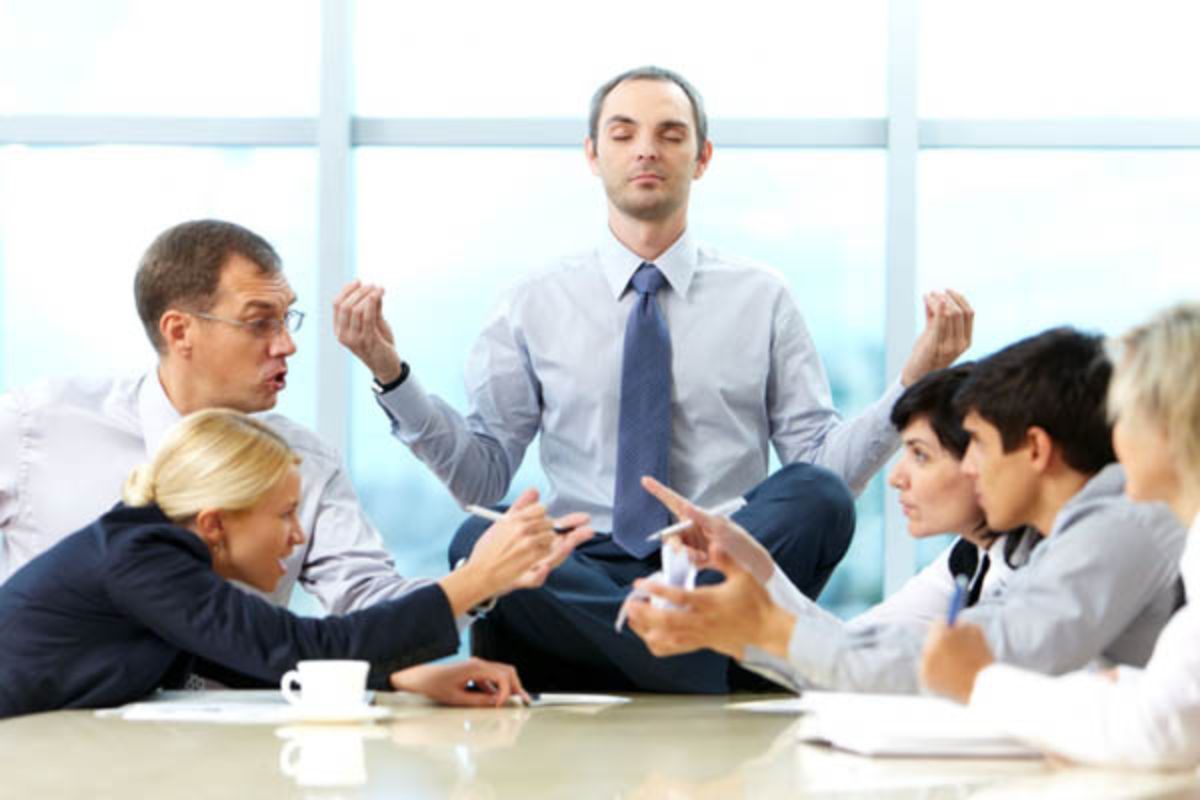 Xử lý tình huống cuộc họp xung đột giữa các thành viên