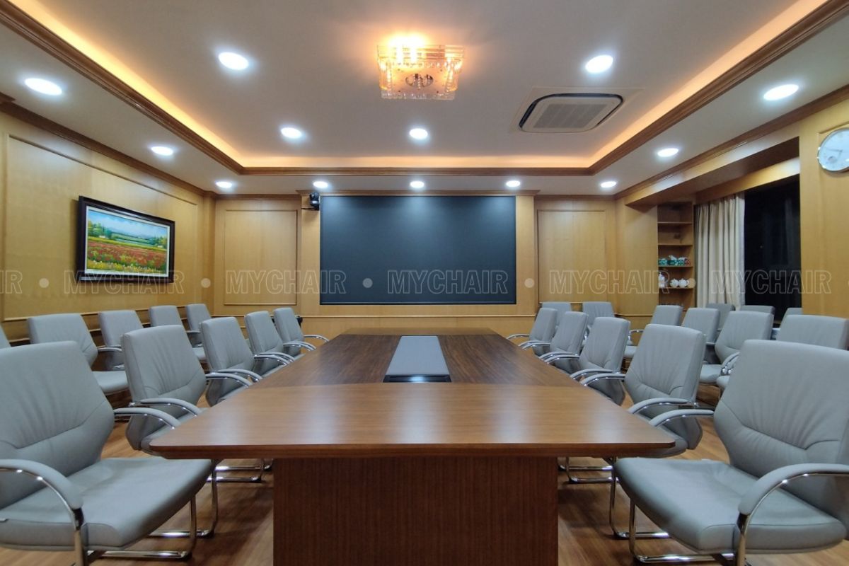 Dự án trang trí phòng họp MyChair đã hoàn thành