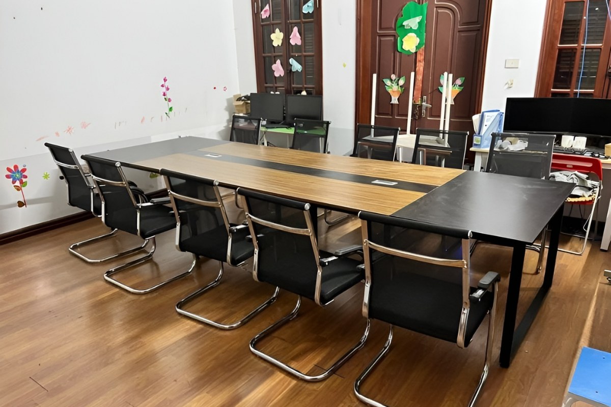 Bàn ghế họp tại Nội thất Tài Lộc
