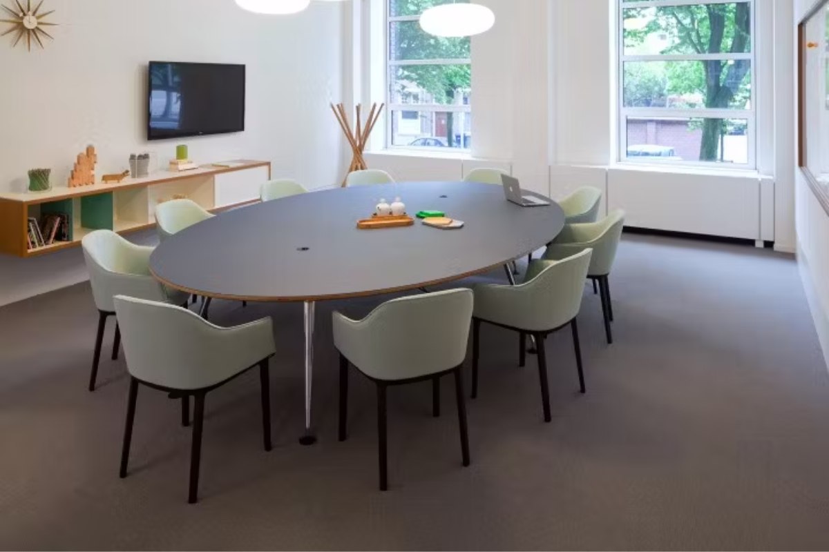 Thuê phòng họp tại Spaces Trần Hưng Đạo