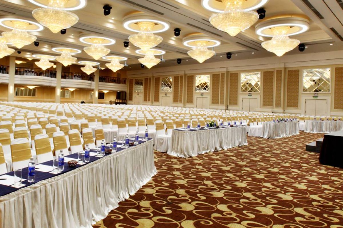 Trang trí phòng hội nghị đồng bộ