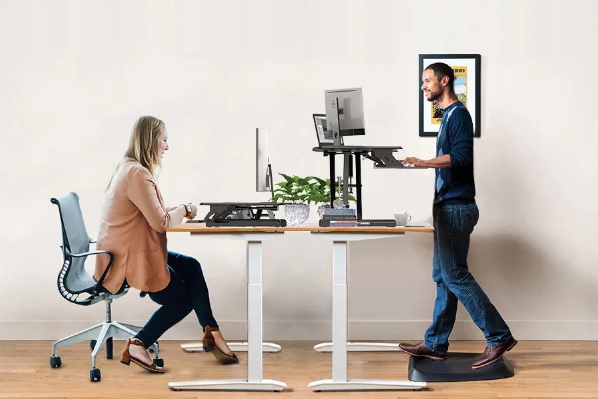 Địa chỉ mua bàn làm việc công thái học chất lượng