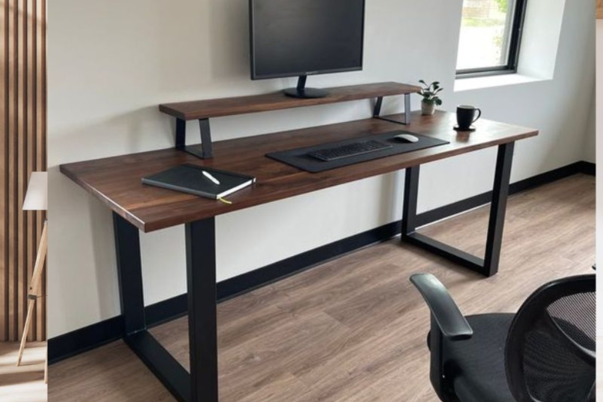 bàn làm việc 2 tầng chân sắt bền đẹp