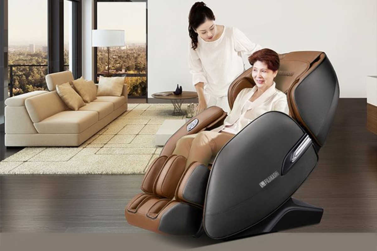 Ghế thư giãn massage dành cho người già