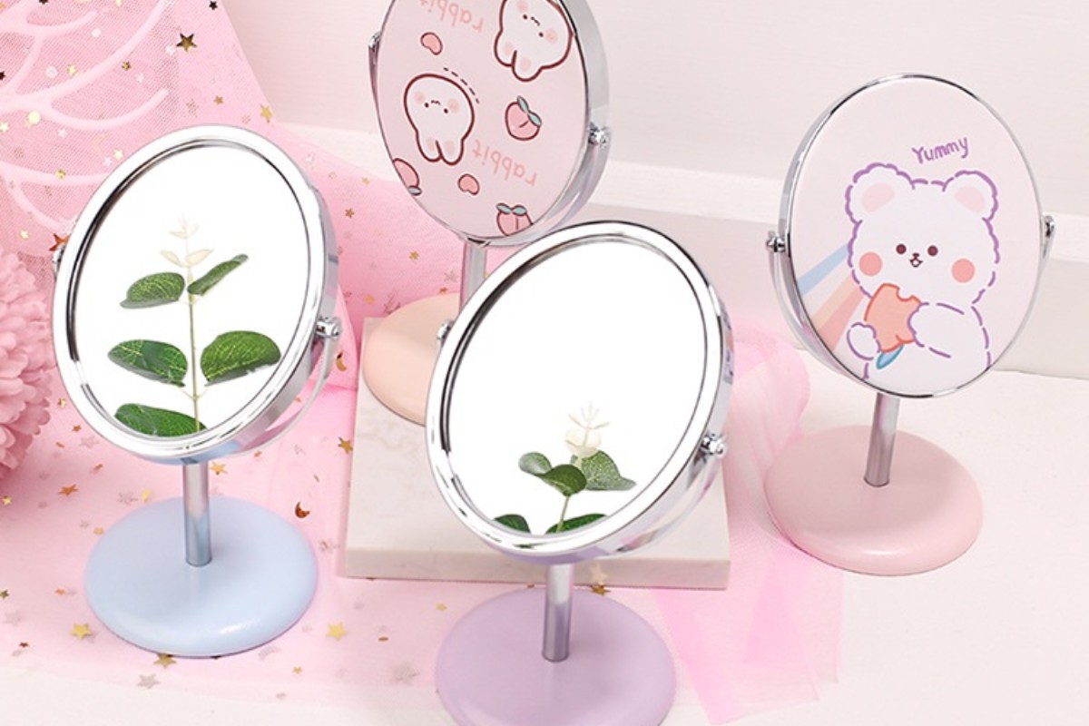 Gương mini để bàn làm việc