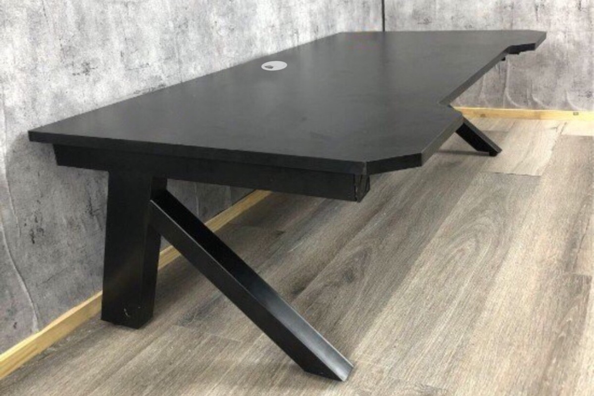 Bàn ngồi bệt chân chữ K