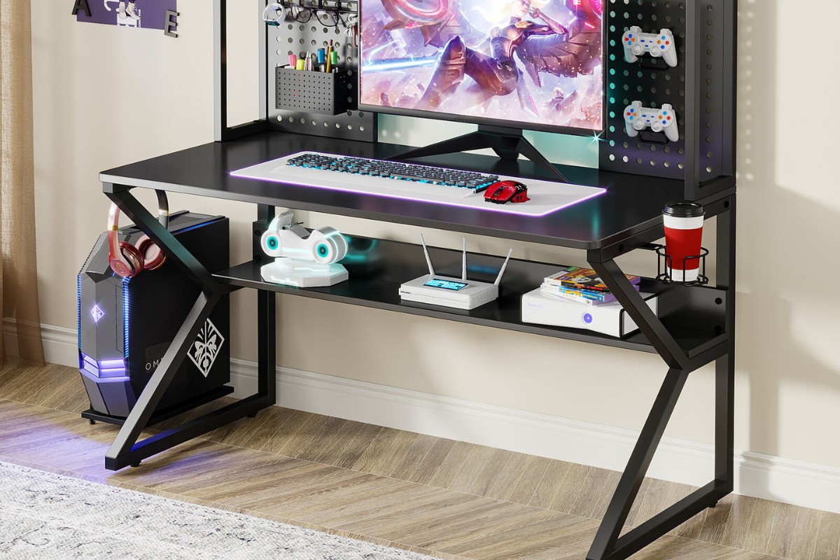 Bàn gaming chữ K chân sắt bền bỉ
