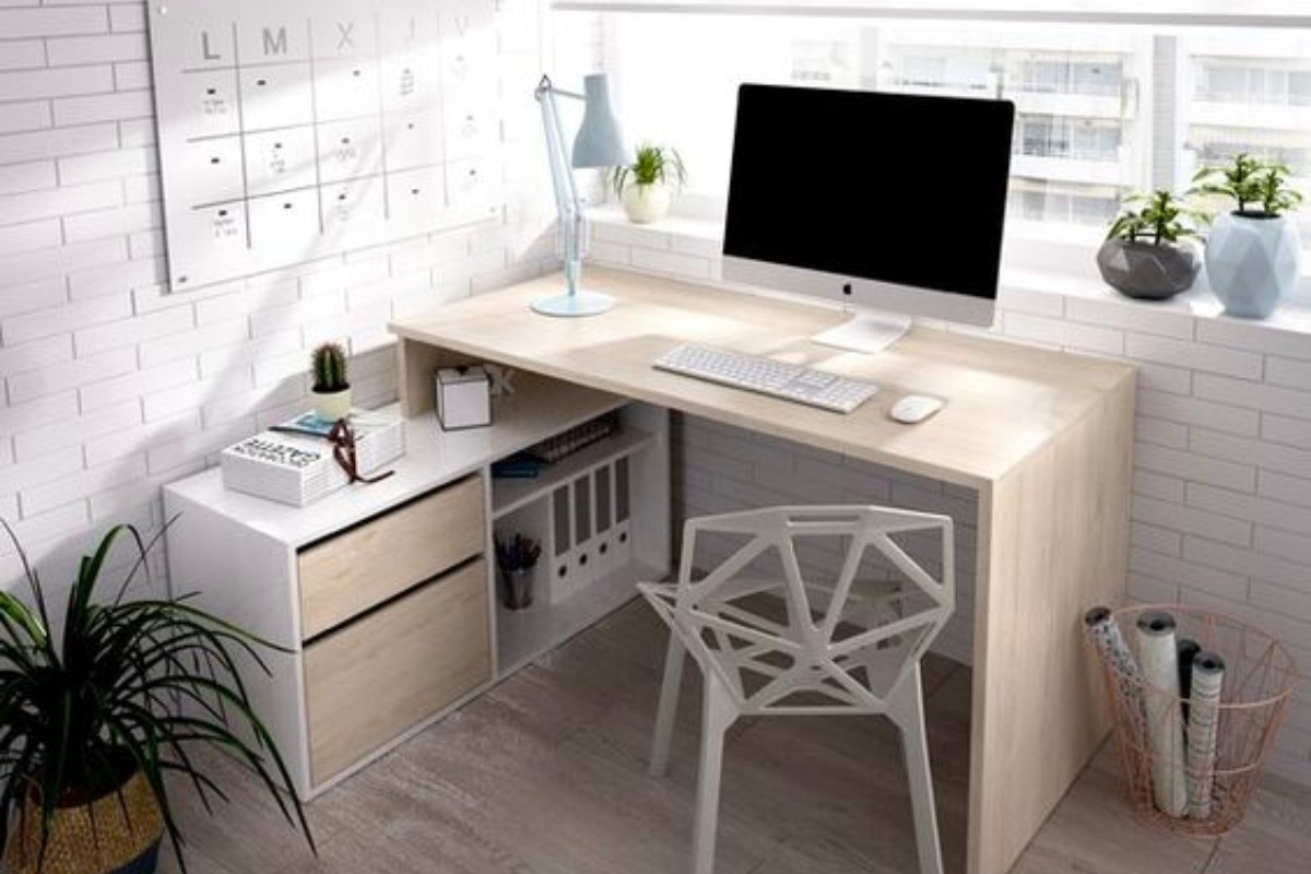 Bàn làm việc chữ L liền kệ sách