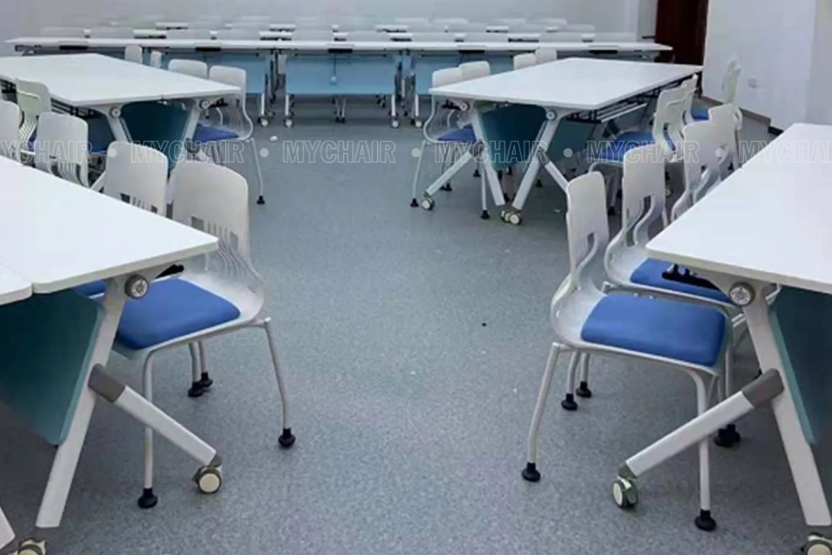 Bàn làm việc lắp ghép hiện đại
