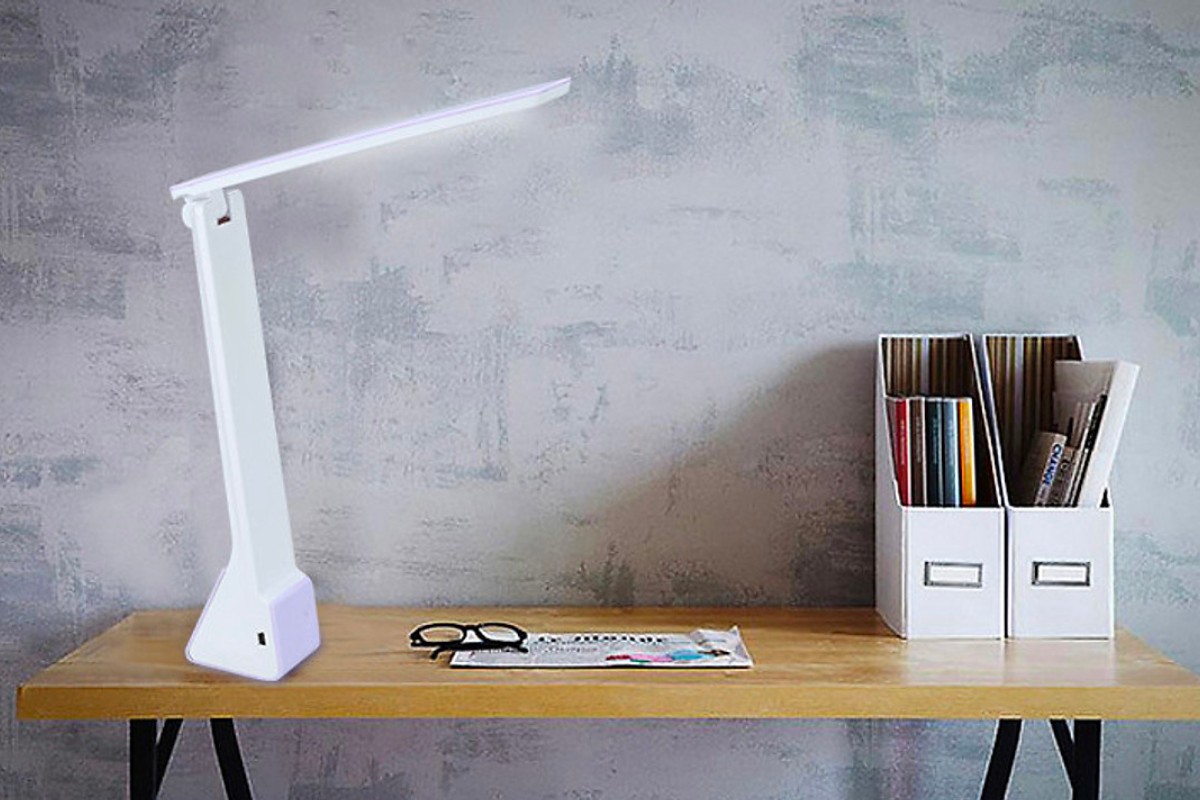Đèn LED để bàn không dây