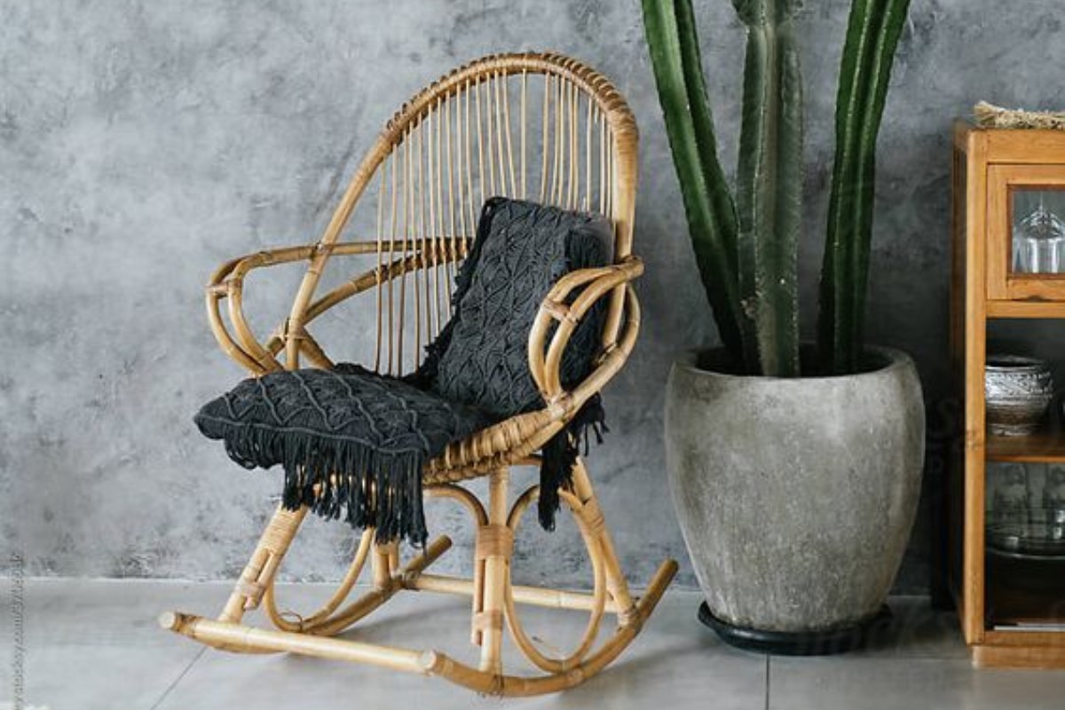 Ghế tre thư giãn bập bênh