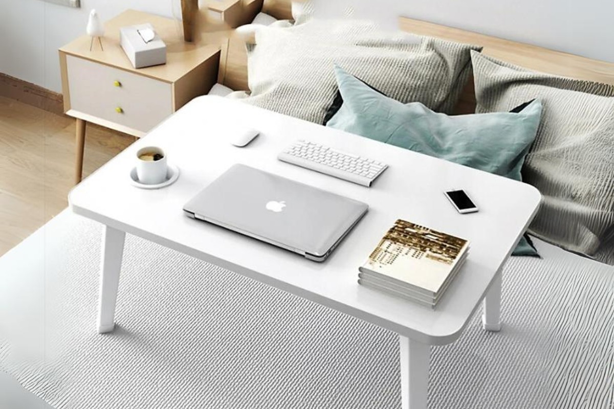 Những tiêu chí lựa chọn bàn làm việc trên giường