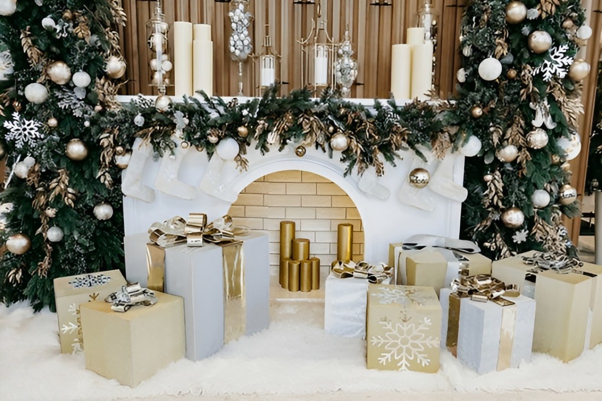 Quà tặng decor văn phòng mùa noel