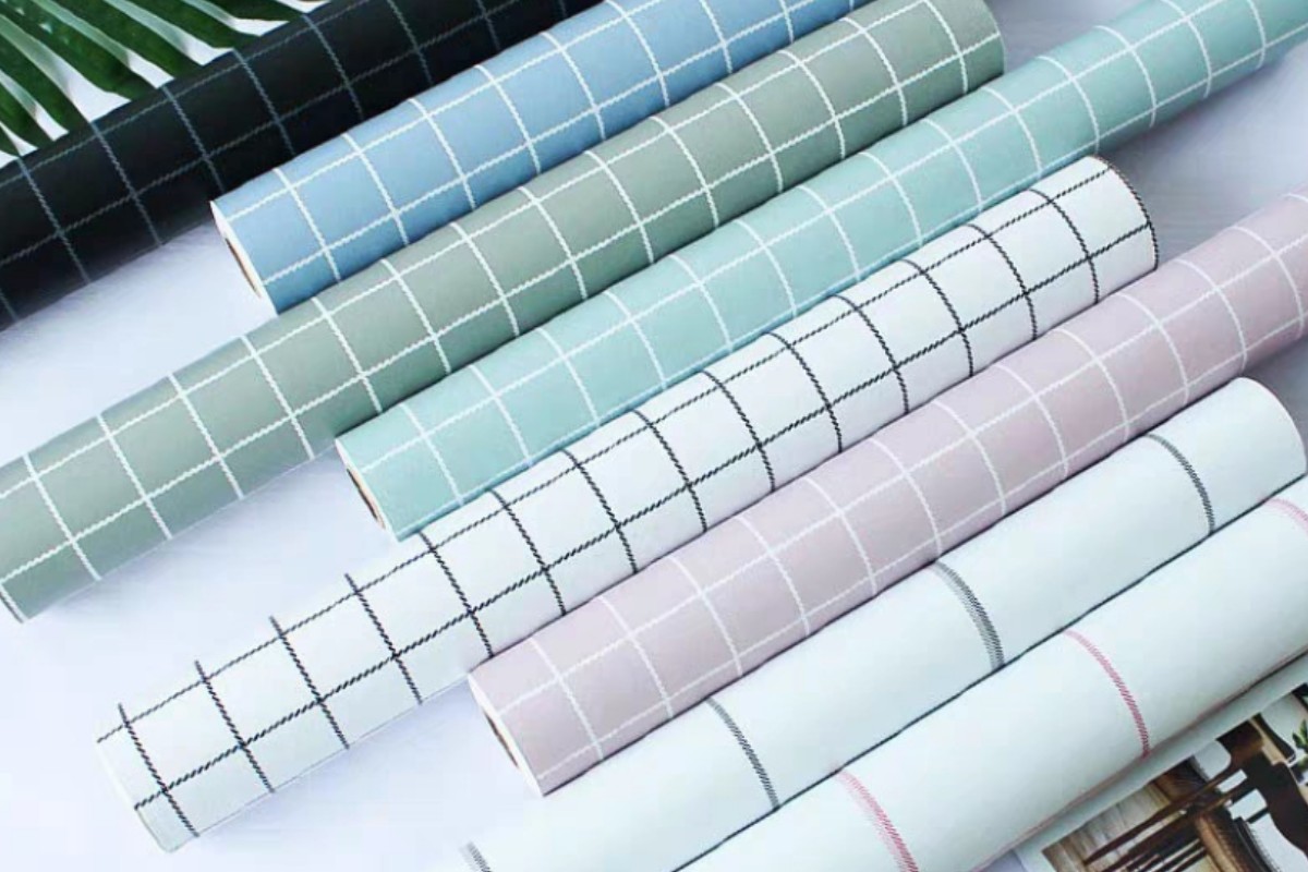 Tìm hiểu về decal dán bàn làm việc