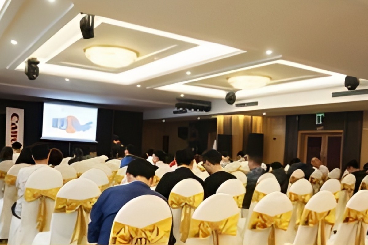 Xoo Event cho thuê bàn ghế họp uy tín tại Đà Nẵng