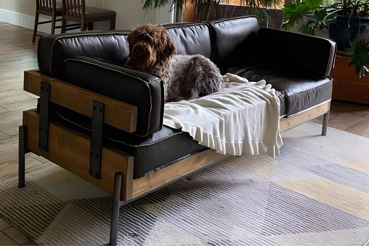 Tìm hiểu về sofa Industrial