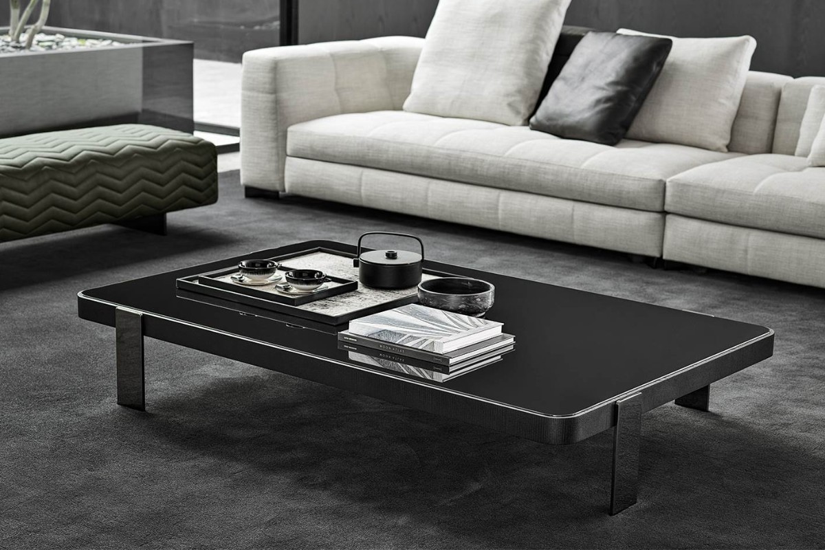 Bàn trà Minotti Mattia với 3 phiên bản đẹp mắt