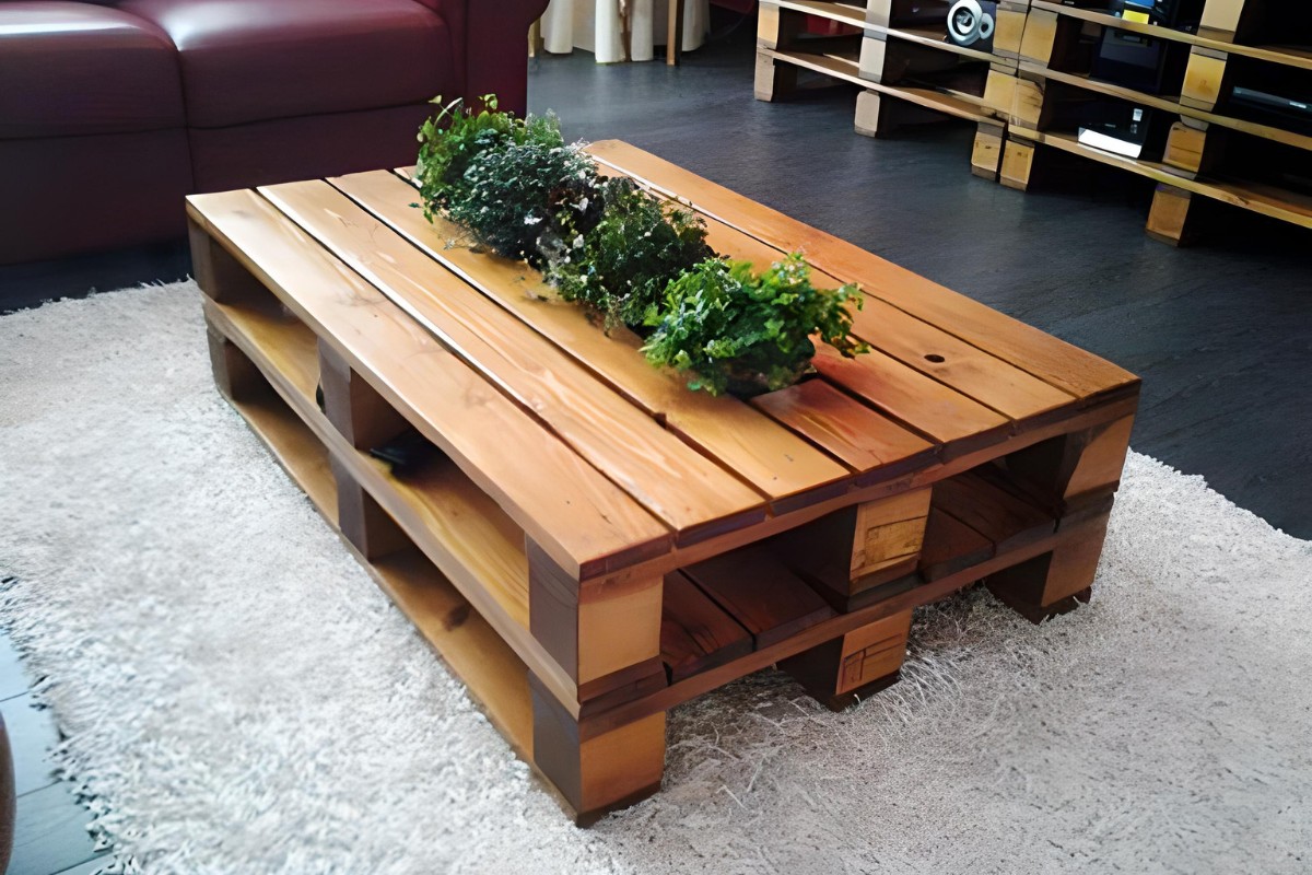 Bàn trà ban công bằng gỗ pallet