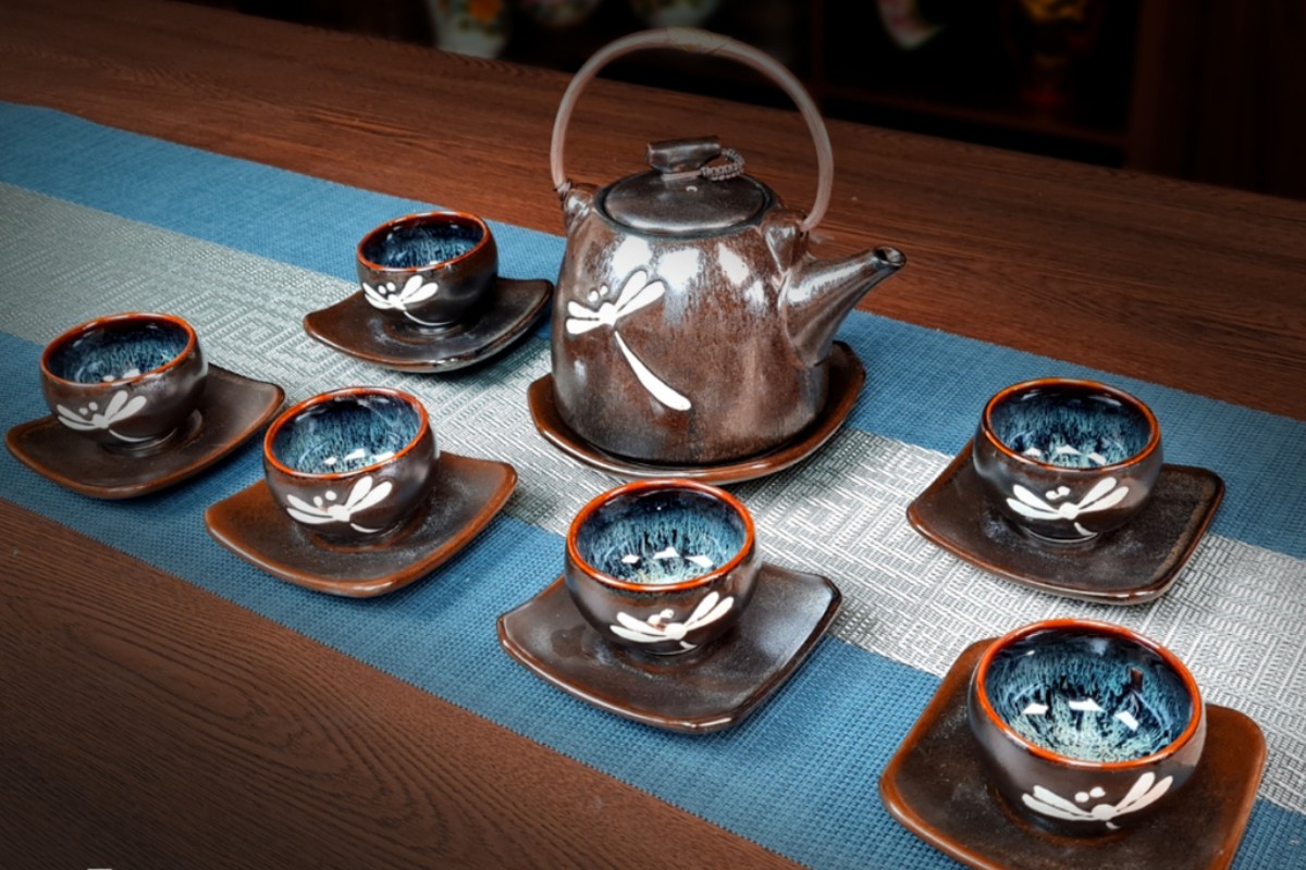 Bộ ấm chén làm quà tết cho đối tác