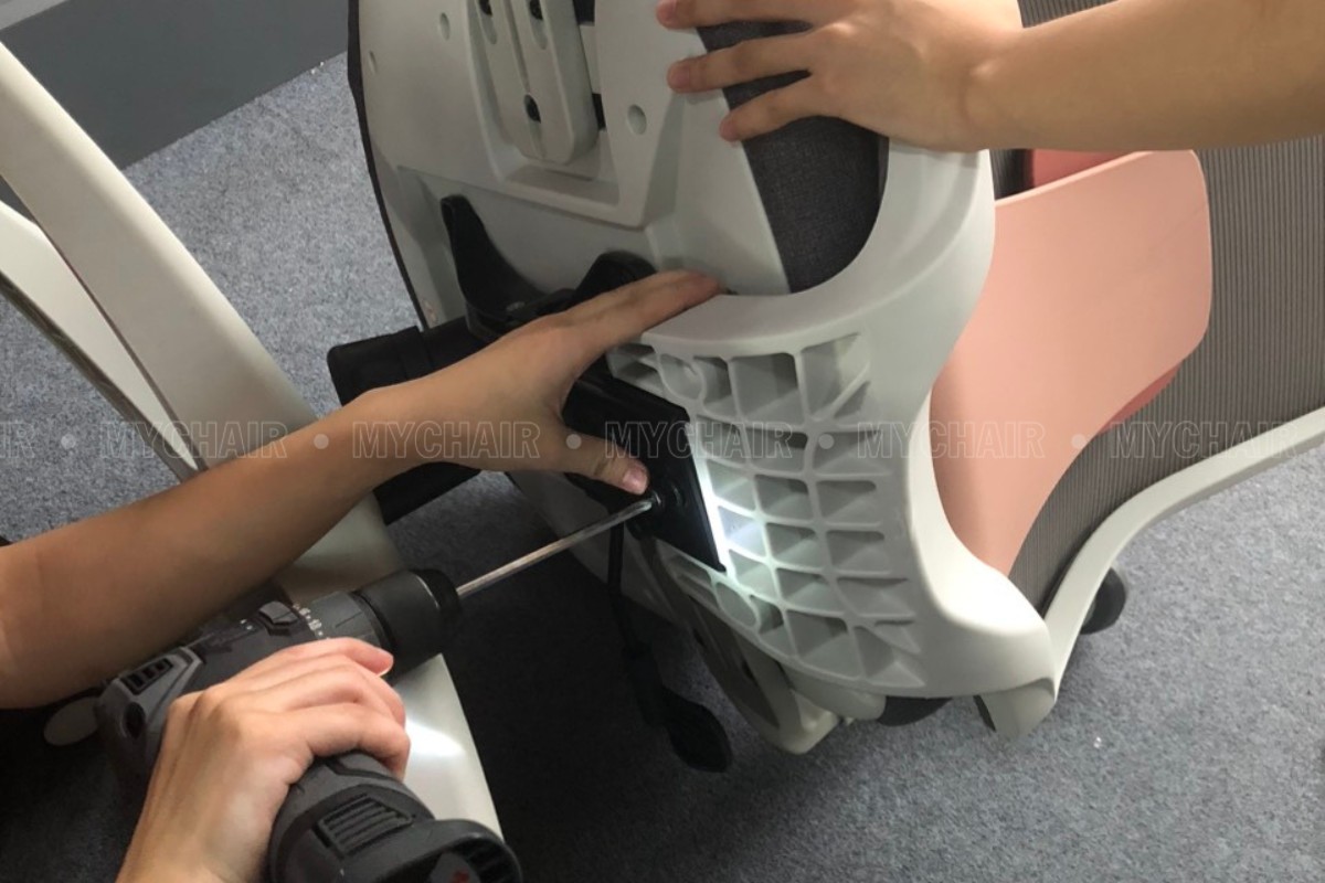 Cách khắc phục ghế giám đốc ngả lưng bị hỏng, kẹt