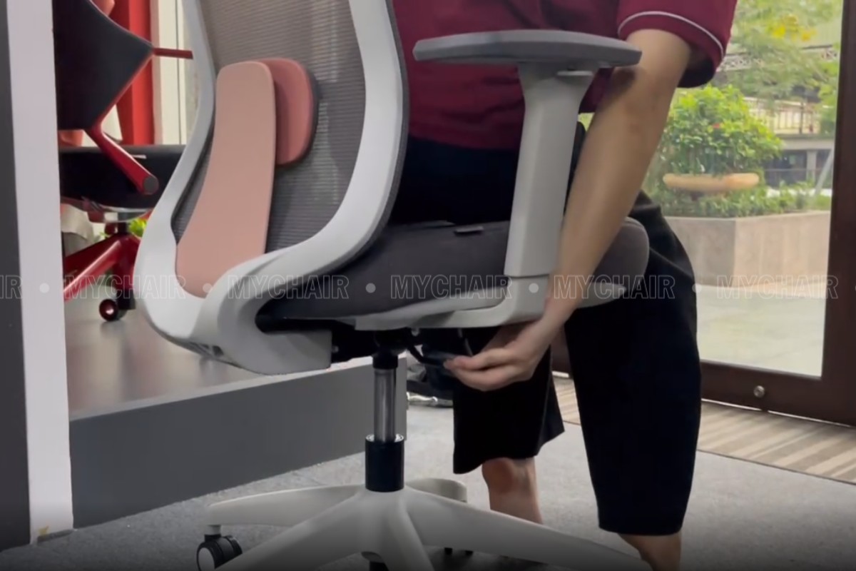 Cách nâng ghế xoay văn phòng