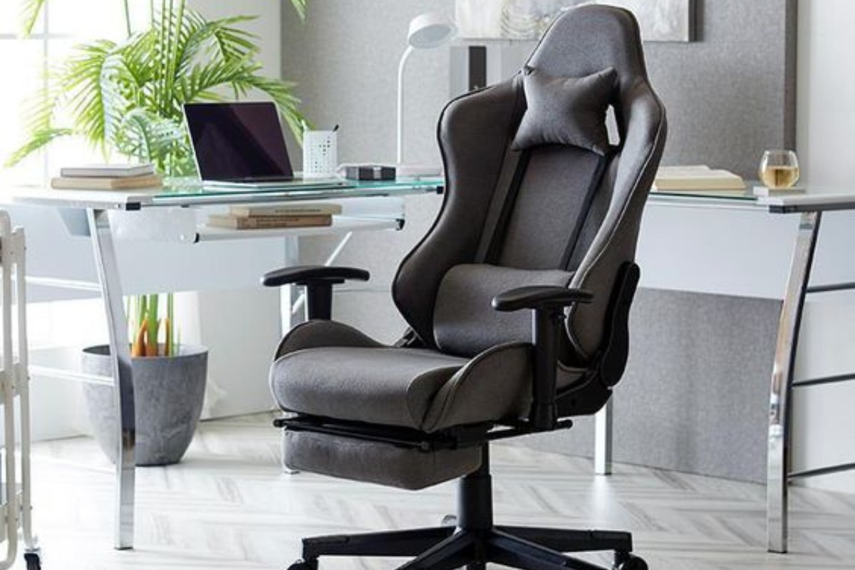 Ghế xoay văn phòng kiêm giường nghỉ trưa tích hợp nhiều công năng