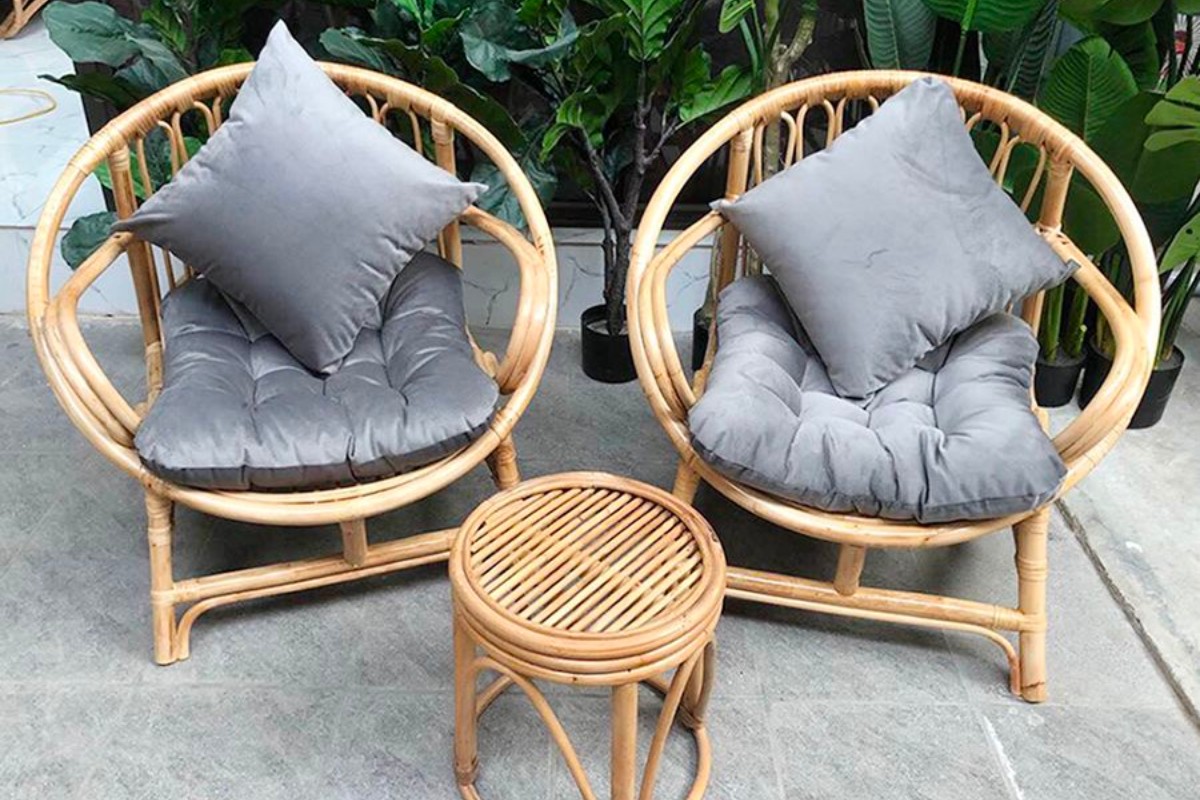 Ghế sofa mây tròn với đệm lót êm ái