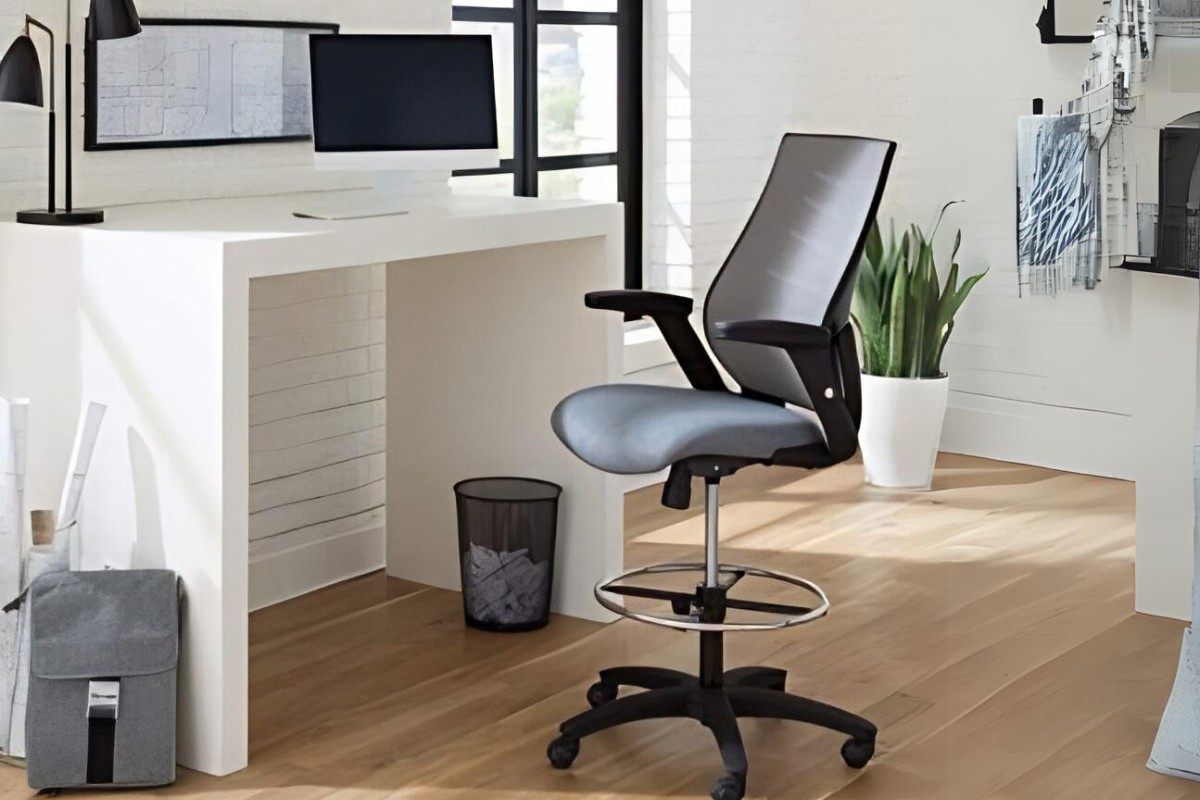 Ghế xoay văn phòng tay gập có để chân