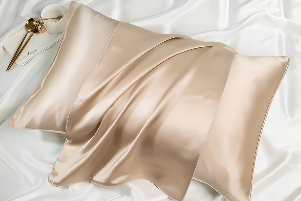 Gối sofa satin Hàn Quốc vô cùng sang trọng