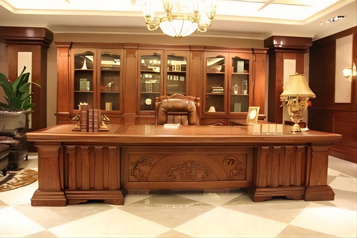 Tìm hiểu về bàn giám đốc gỗ tự nhiên