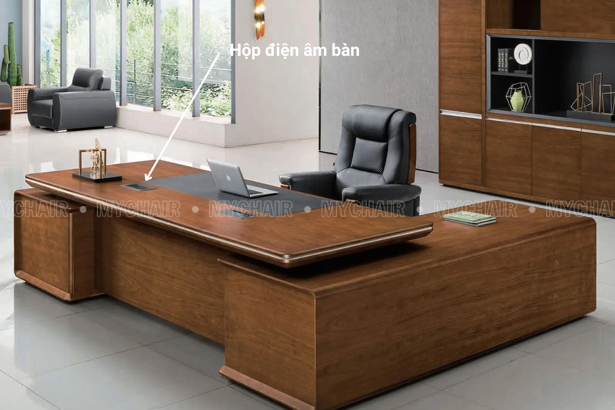 Bàn giám đốc đa tiện ích được trang bị hộp điện âm bàn