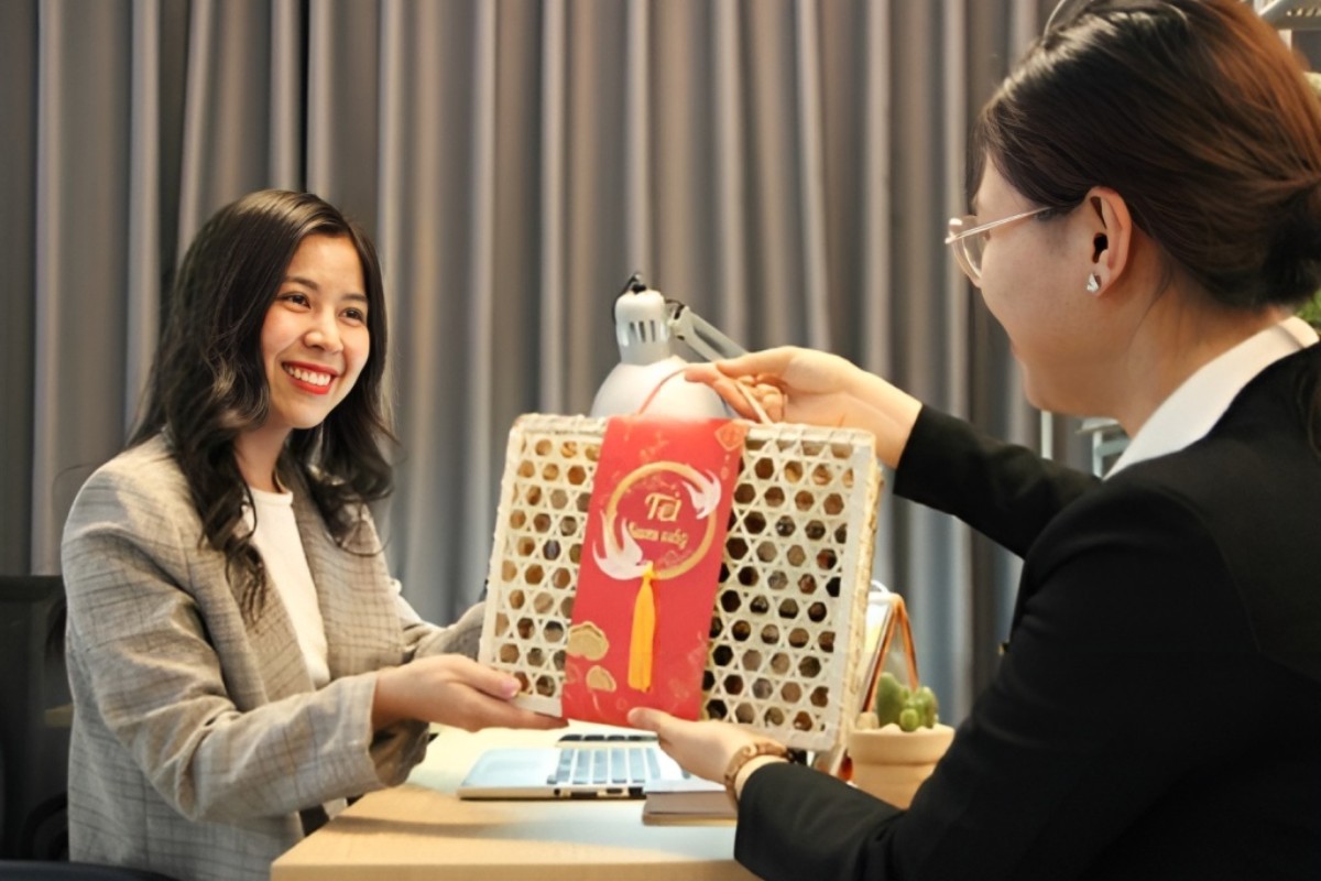 Quà tết như một lời cảm ơn tới khách hàng