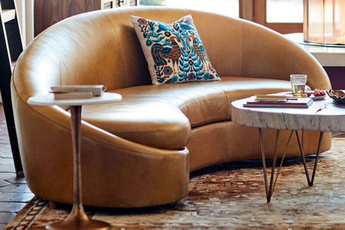 Sofa cong bọc da
