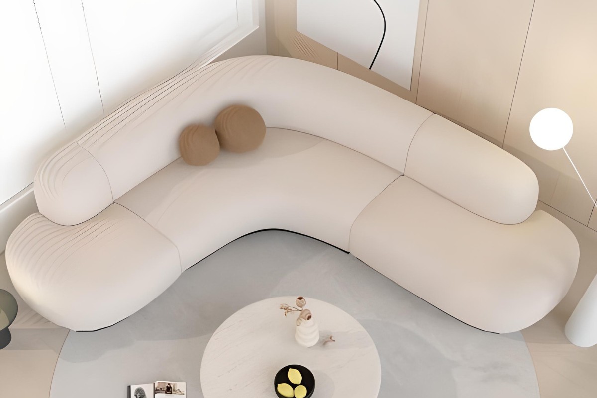 Sofa da góc chữ L có thể tận dụng đặt tại góc của spa