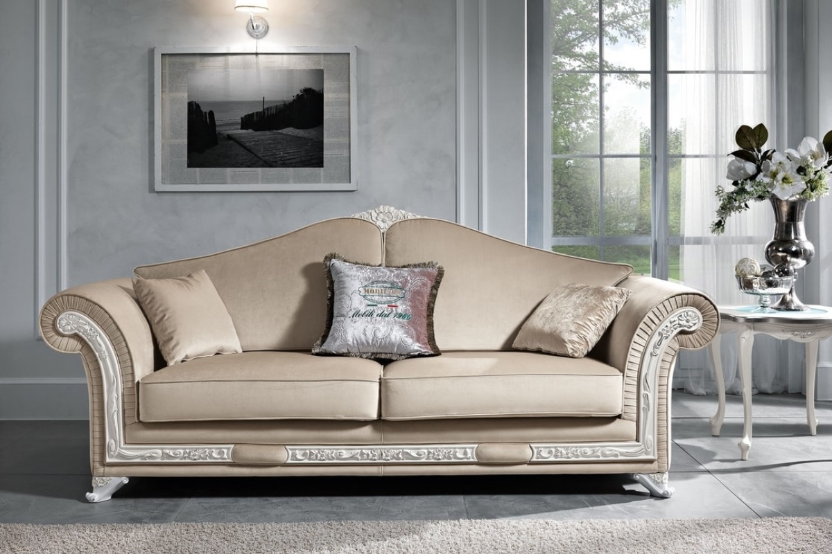 Tìm hiểu về sofa tân cổ điển