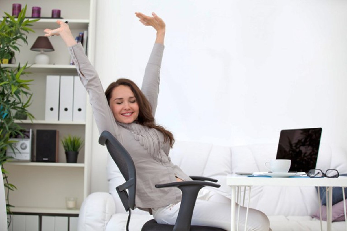 Bài tập giãn lưng dưới
