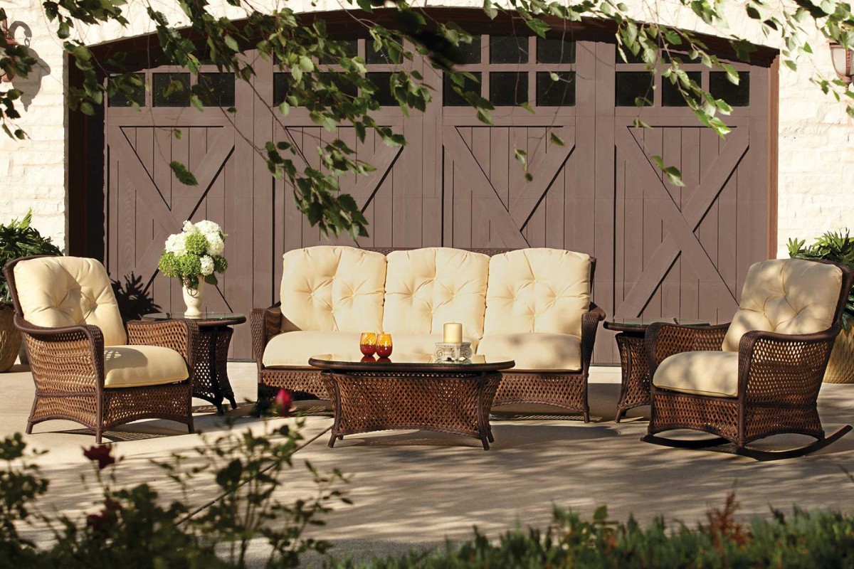 Bộ sofa ngoài trời độc đáo