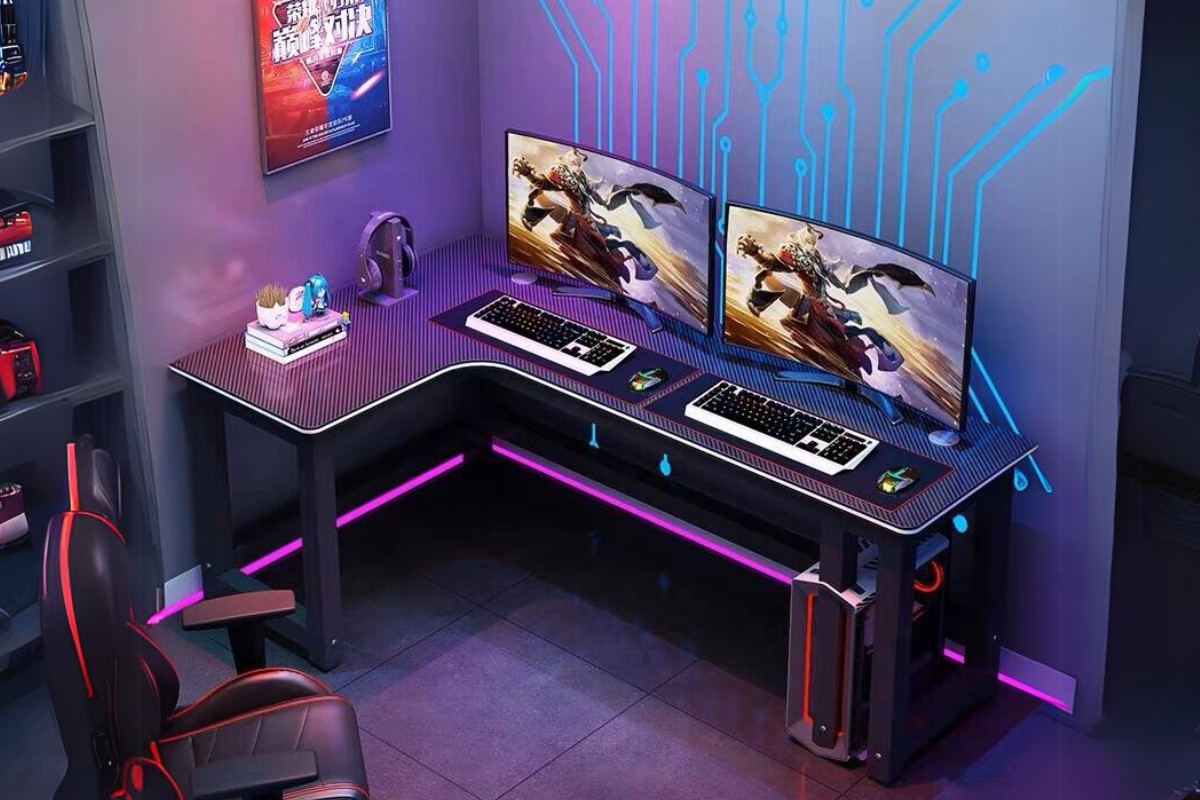 Mẫu bàn làm việc gaming đẹp cho game thủ