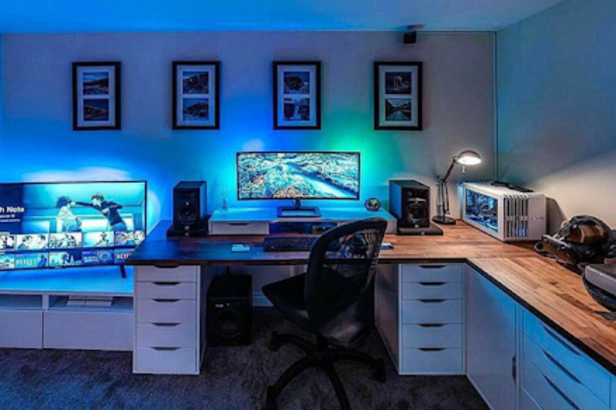 Bàn làm việc gaming chữ L rộng rãi