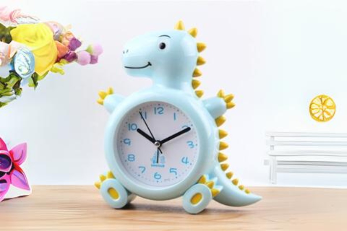 Đồng hồ hình con khủng long để bàn